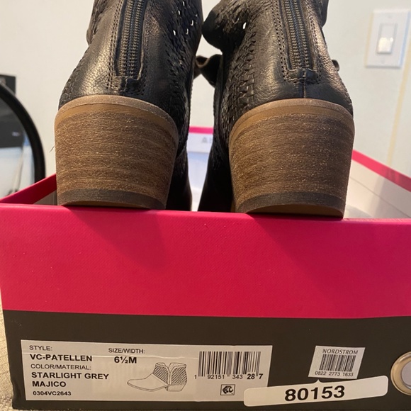 Vince Camuto Patellen Ankle Boot - Picture 4 of 5